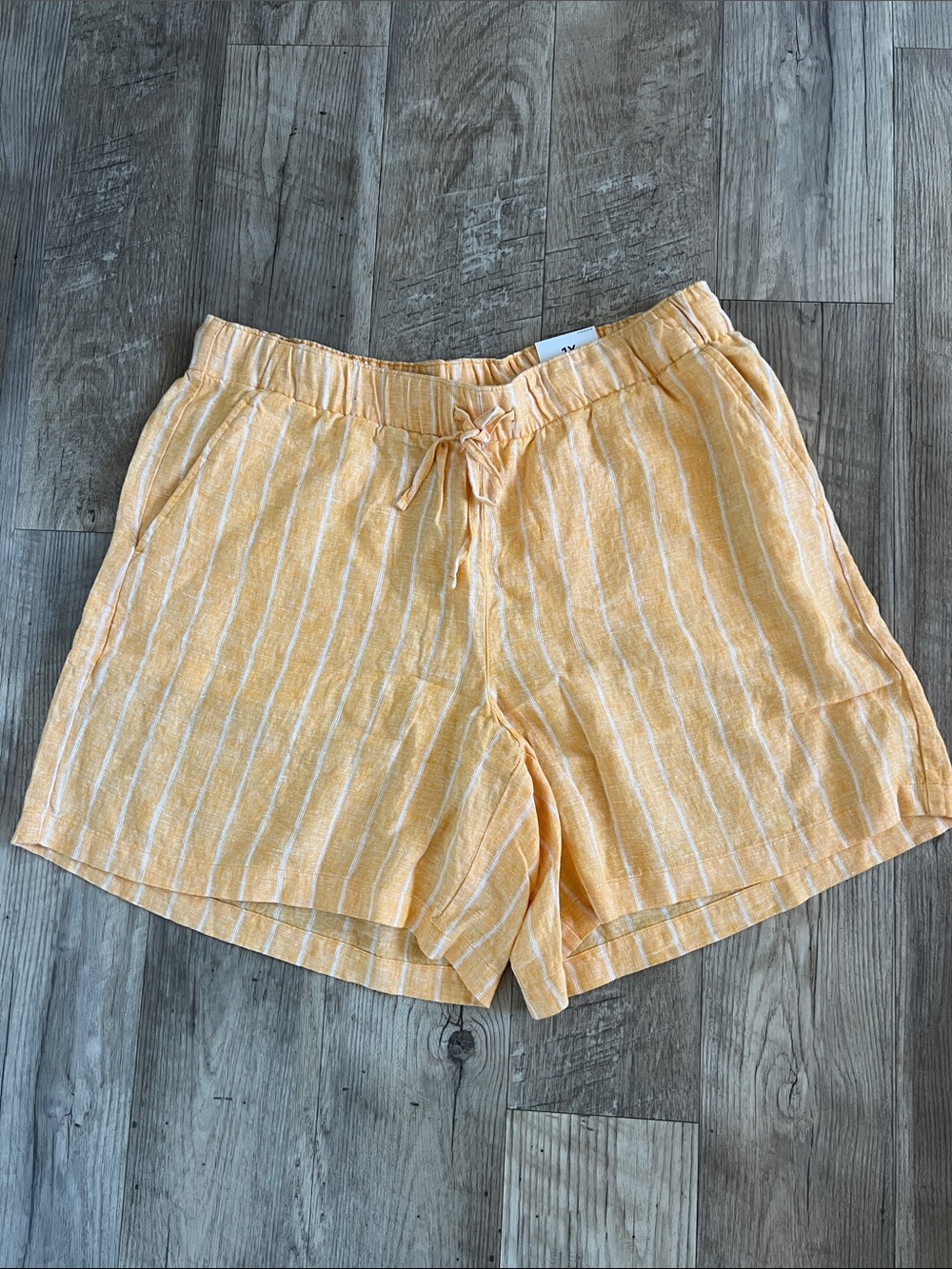 NWT Lands’ End Orange Linen Shorts.